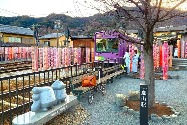 Slow Cycling Arashiyama: BROMPTON Tour Through Sagano's Quiet Paths photo 3