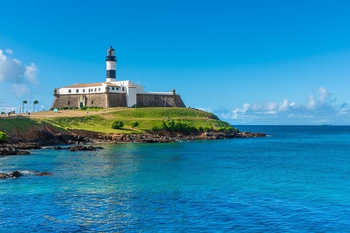 Explore Farol da Barra: Private Museu Náutico da Bahia Tour & Lighthouse Views