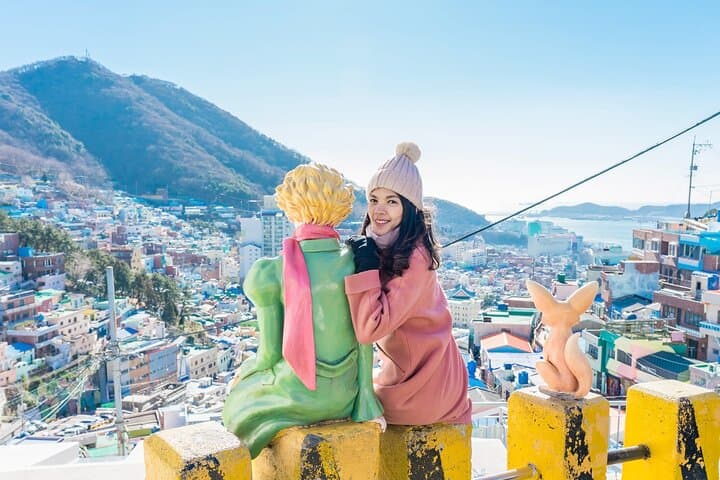 Busan Highlights Small-Group Day Tour: Haedong Yonggungsa, Gamcheon & Songdo Coast photo 2