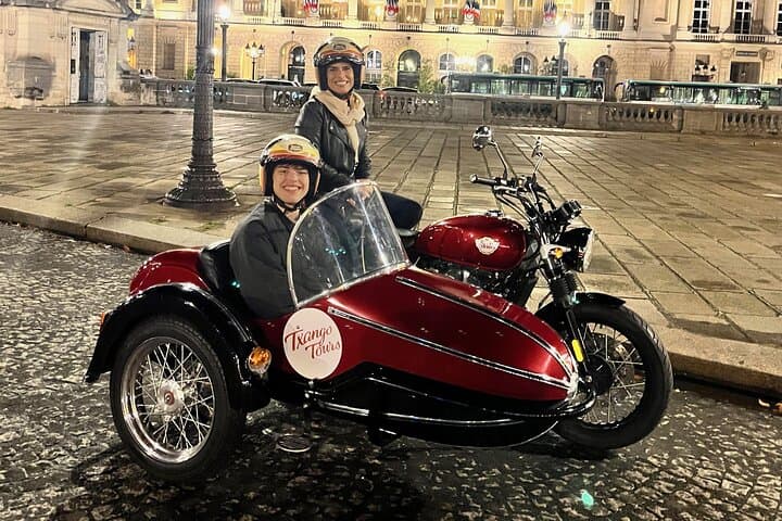 Madrid After Dark: Sidecar Night Tour with Cava photo 4