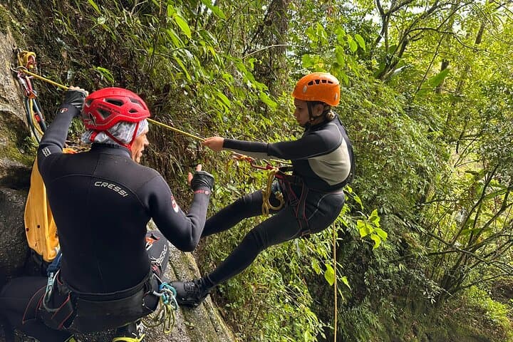 Half-Day Canyoning Waterfall Descent Near Medellin — Novice-Friendly Adventure photo 5
