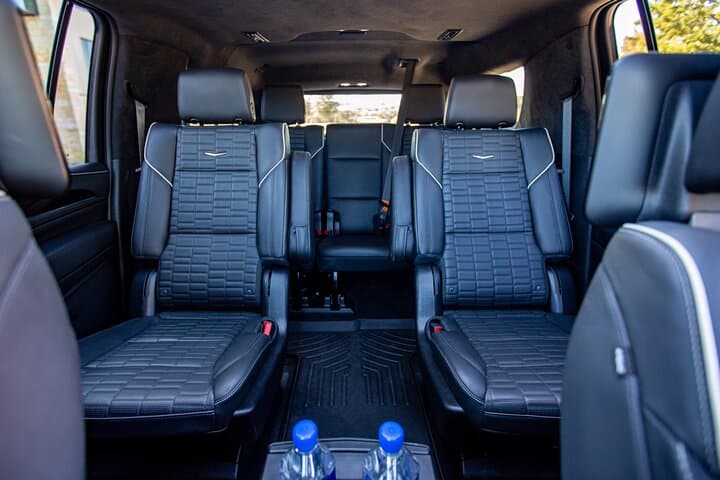 Austin Airport Transfer — Premium Black SUV Chauffeured Service photo 5