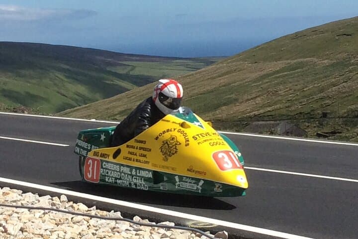 Explore the Isle of Man TT Racing Circuits: Guided Specialized Tours