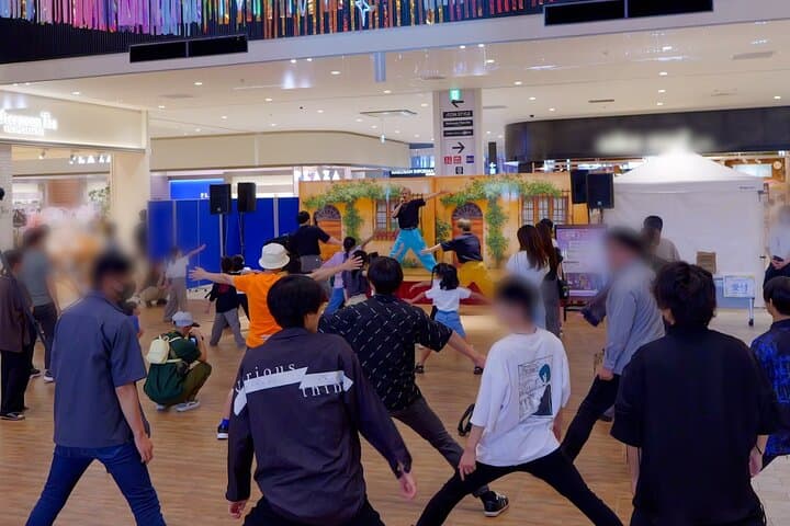 Learn Wotagei in Tokyo — Champion-Led Penlight Workshop with ZERO-UCHI photo 4
