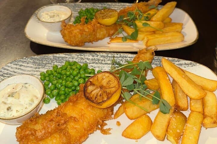 Shadows of the Crown: London Food Treasure Hunt Around London Bridge photo 5