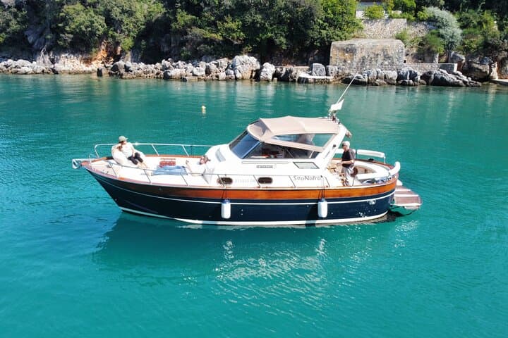 Dubrovnik to Korčula Private Boat Transfer with Yoga, Hike & Cave Swim photo 4
