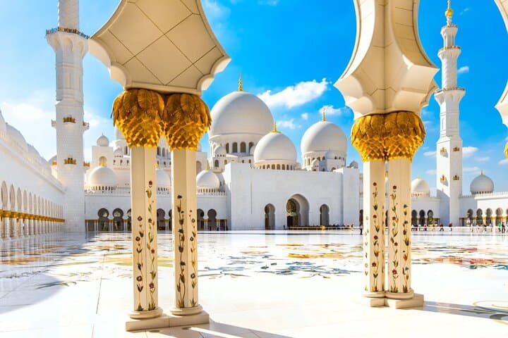 Sheikh Zayed Grand Mosque & Ferrari World Abu Dhabi: Cultural Sights and High-Speed Thrills photo 2