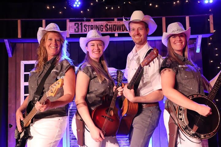 Firelight Barn "Ghost Chickens" Chuck Wagon Dinner & Show in Henderson