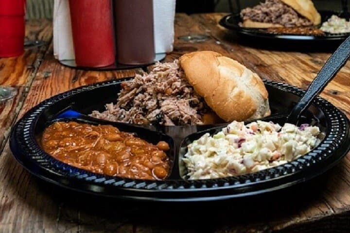 Blockbuster Beats Dinner Show at Firelight Barn — Las Vegas Chuckwagon BBQ & Live Music photo 6