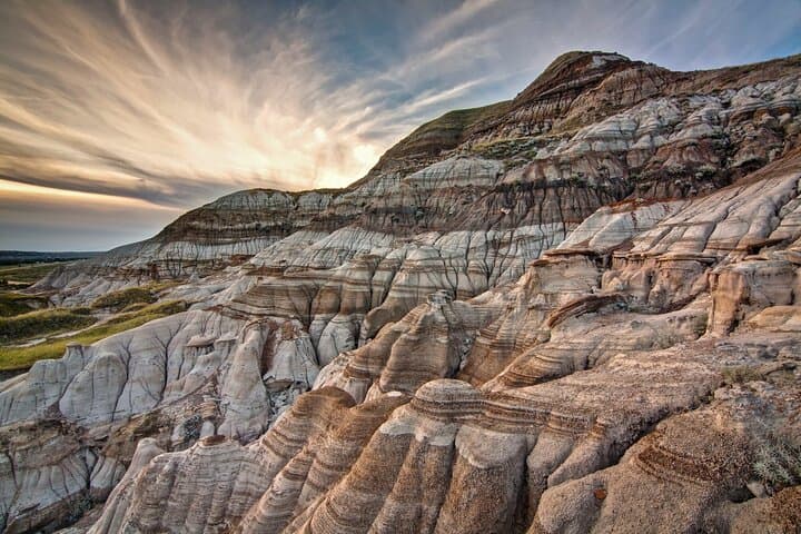 Banff to Drumheller Badlands & Royal Tyrrell Private Day Tour
