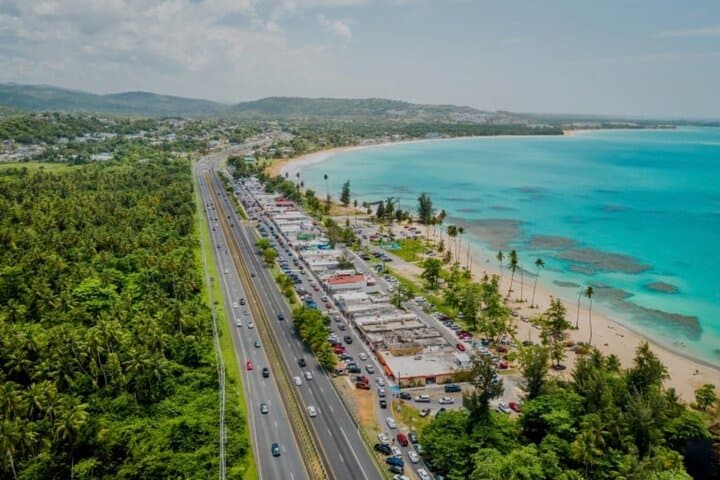 Luquillo Beach & Kiosks: Half-Day Beach and Food Experience Near El Yunque photo 2