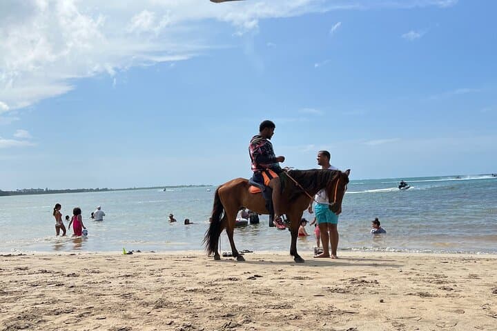 Luquillo Beach & Kiosks: Half-Day Beach and Food Experience Near El Yunque photo 4