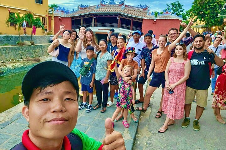 Explore Da Nang: From Culture to Cuisines in a Day photo 3