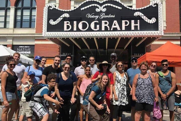 Chicago Lincoln Park Walking Tour: Guns, Guitars & Gangster History photo 4