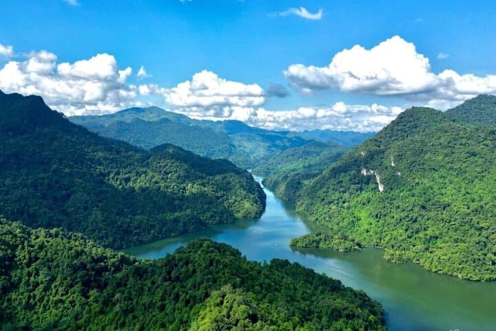 Ban Gioc Waterfall and Ba Be Lake 3-Day Adventure from Hanoi photo 3