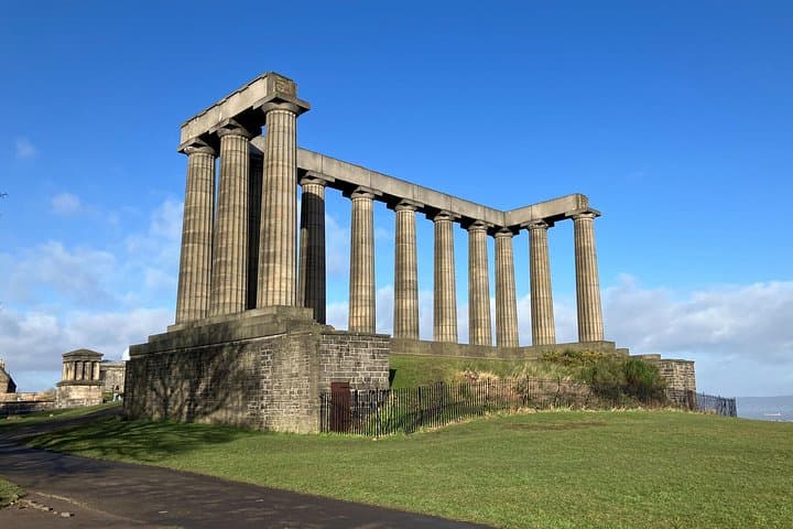 Hike Arthur's Seat and Calton Hill: Edinburgh Panorama Walking Tour photo 5
