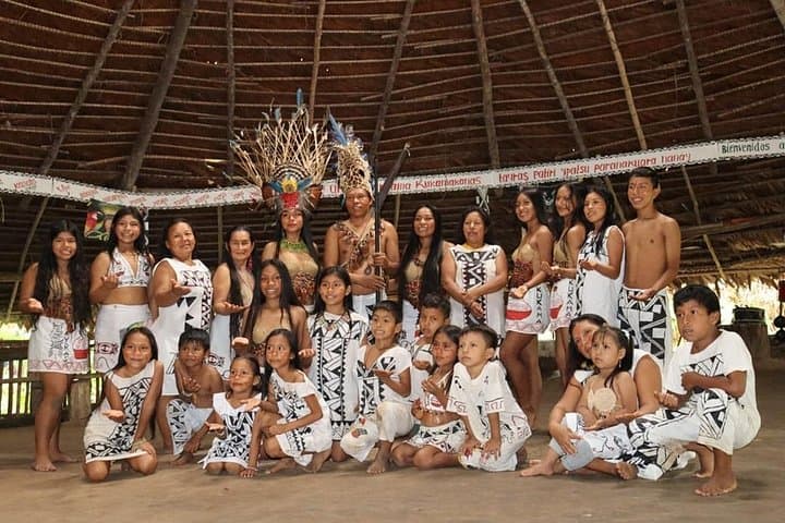 Pilpintuwasi Butterfly Farm & Indigenous Community Tour from Iquitos