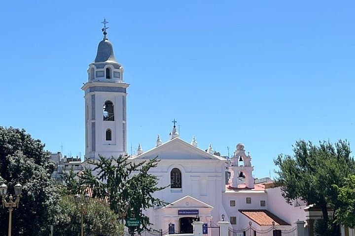 Half-Day Buenos Aires Hidden Gems Tour: Recoleta, La Boca & Plaza de Mayo photo 2
