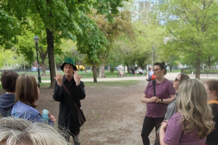 Solve a Prohibition-Era Murder on Chicago’s North Side Walking Tour photo 6