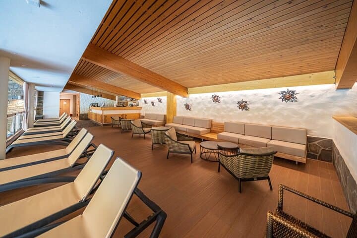 Bania Thermal Baths: Full-Access Thermal Pools & Private Transfer from Krakow photo 3