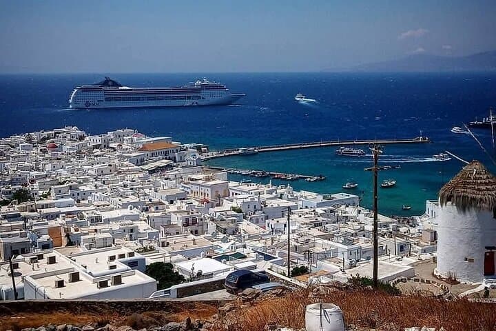 Luxury Private Mykonos Island Experience — Agios Ioannis to Ano Mera photo 4