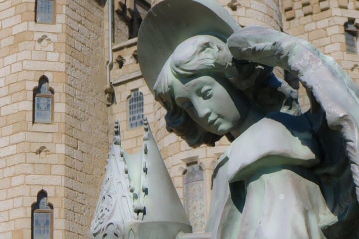 Private Historic Walking Tour in Astorga — Cathedral, Gaudí Palace & Roman Walls photo 2