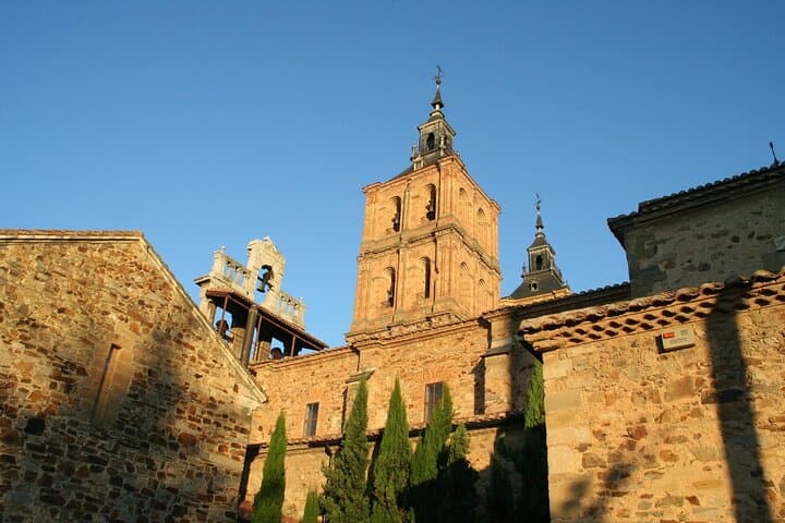 Private Historic Walking Tour in Astorga — Cathedral, Gaudí Palace & Roman Walls photo 6