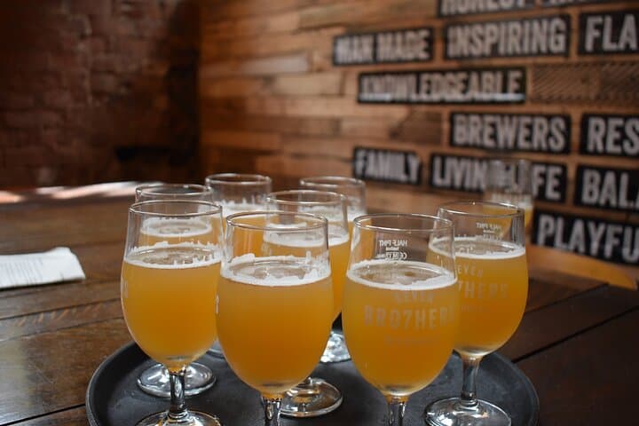 Craft Beer Tour Edinburgh: Taste 10 Local Brews in 3.5 Hours