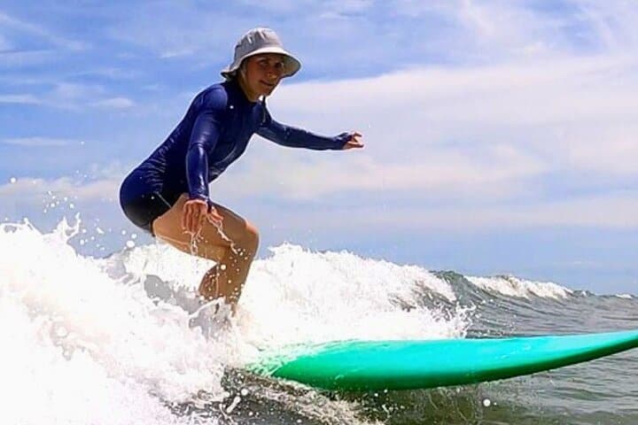 Master the Waves with Surf Lessons in Da Nang photo 2
