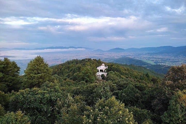 Nagarkot Sunrise Viewpoint: Everest-to-Langtang Morning Drive from Kathmandu photo 3