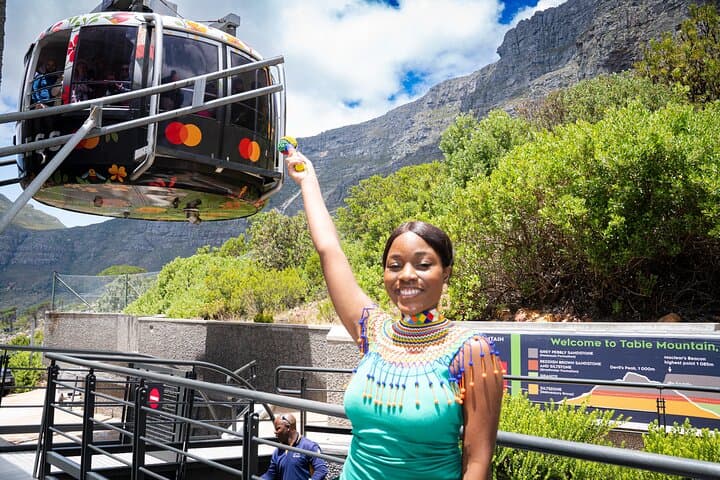 Cape Town Full-Day: Table Mountain, Penguins & Cape Point Private Tour photo 2