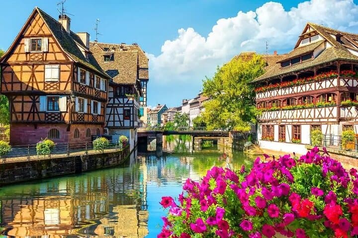 Private Luxury Tour of Colmar, Strasbourg & Riquewihr — Day Trip from Zurich photo 2