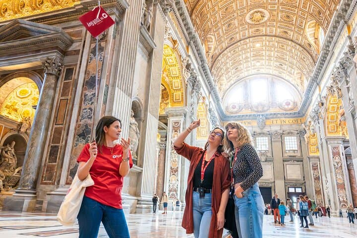 St. Peter's Basilica Express Guided Tour — Vatican Grottoes & Dome Views photo 2