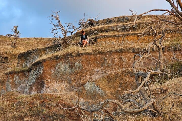 Vulcano Island Trek: Monte Saraceno, Red Caves & Thermal Baths photo 6