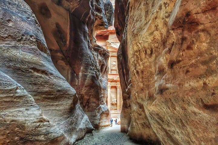 Petra Day Tour — Explore the Rose City, Siq & Monastery (Full-Day Guide) photo 6