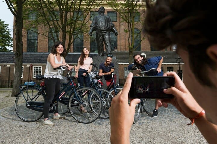 Guided Bike Tour of Amsterdam: Canals, Jordaan & Vondelpark photo 1