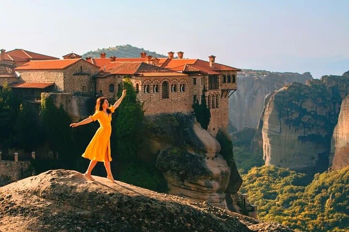 2-Day Private Tour to Delphi and Meteora — Oracle of Delphi, Meteora Monasteries & Thermopylae photo 3