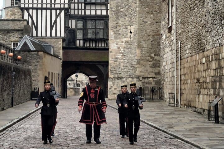 Tower of London & Tower Bridge Private Tour — Crown Jewels, Engine Rooms, and River Views photo 3