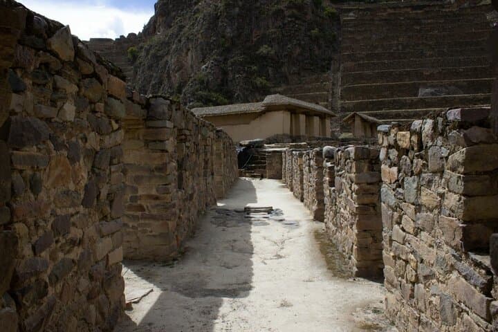 Two-Day Sacred Valley and Machu Picchu Highlights: A Compact Inca Journey photo 4
