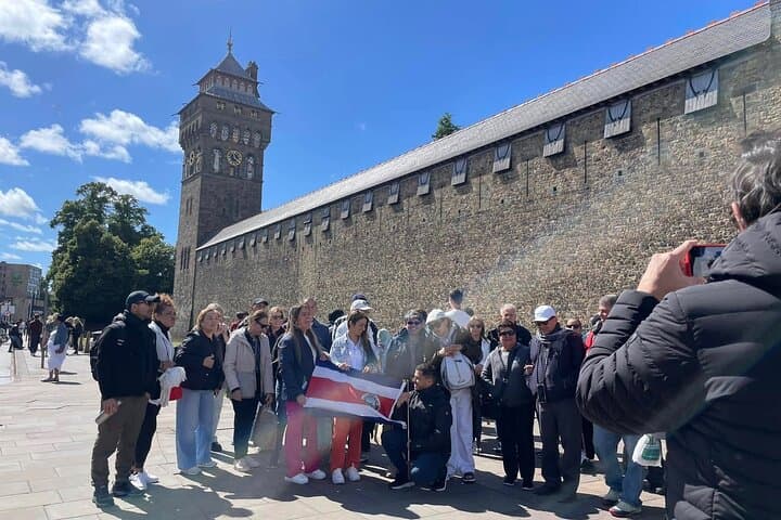Cardiff in a Day: Full-Day City & Bay Tour
