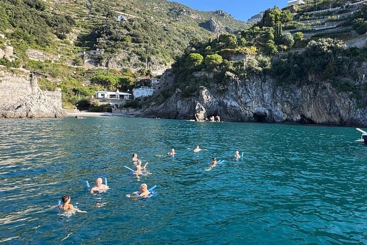 Private Amalfi Coast Boat Tour with Drinks — Positano, Amalfi & Hidden Caves photo 4