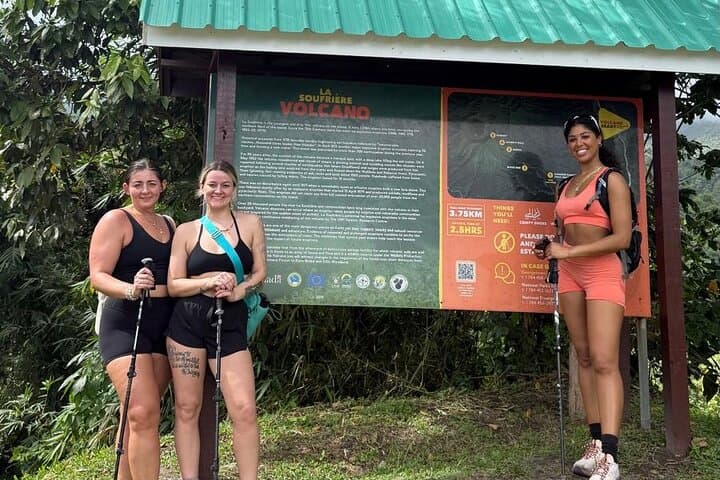 La Soufrière Volcano Hike: Guided Ascent to St Vincent’s 4000-Foot Crater