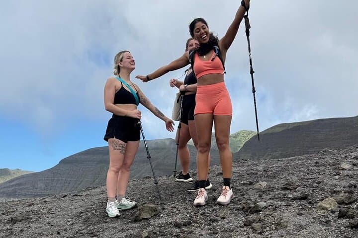 La Soufrière Volcano Hike: Guided Ascent to St Vincent’s 4000-Foot Crater photo 2