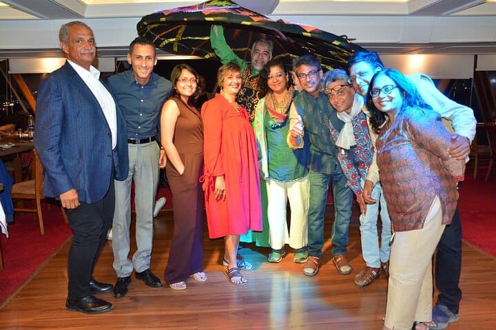Nile Dinner Cruise in Cairo with Tanura & Belly Dance — Evening on the Nile photo 2