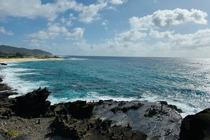Half-Day Circle-Island Tour of Oahu: Halona Blowhole, Pali & Waimanalo Breakfast photo 2