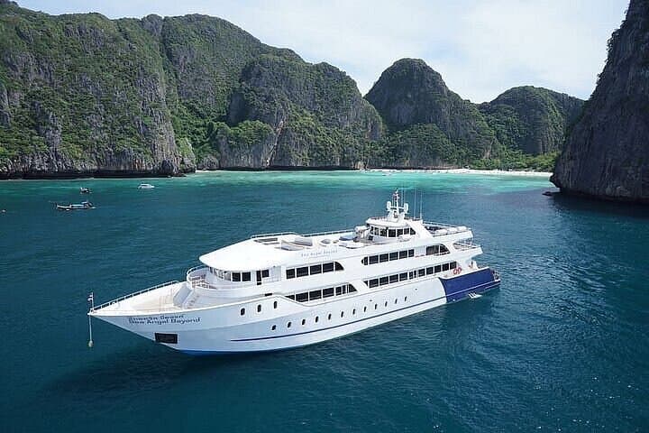 Phi Phi Island Day Cruise from Phuket: Maya Bay, Snorkeling & Buffet Lunch photo 2