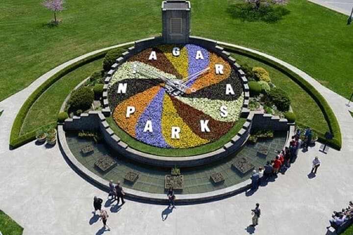 Eastern Canada in Five Days: Toronto, Montreal, Quebec, Ottawa & Niagara Highlights photo 5