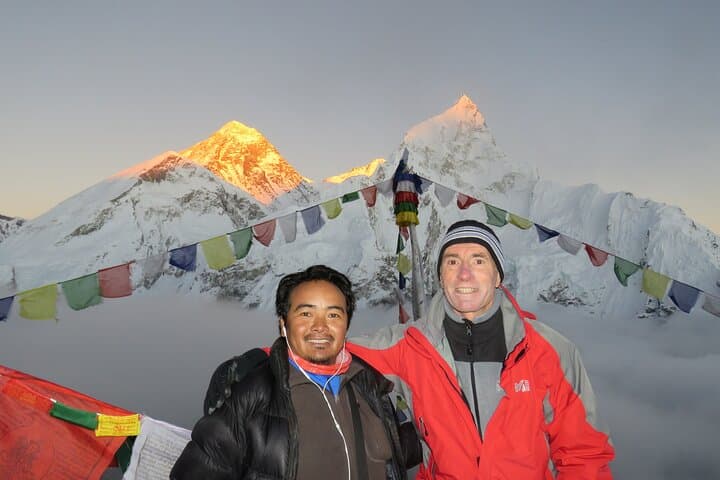 Conquering the Trails to Everest Base Camp: 14-Day Trek Through the Khumbu photo 2