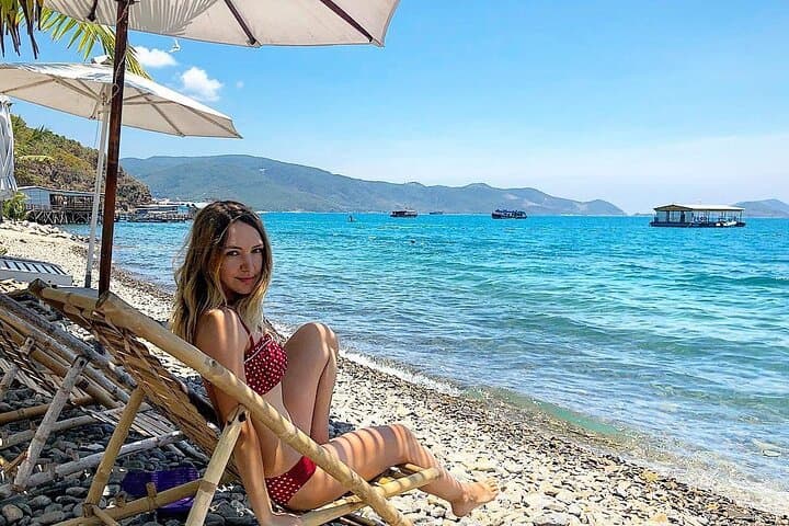 Nha Trang Snorkeling, Fishing & Mini Beach BBQ Day Trip photo 4