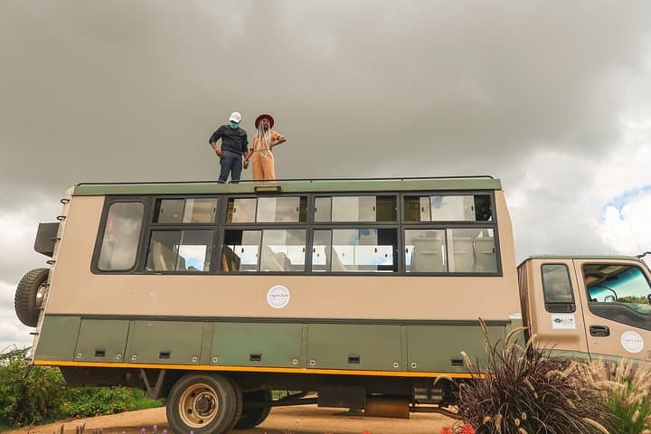 Explore Wildlife Up Close: Overland Game Drive in Nairobi National Park